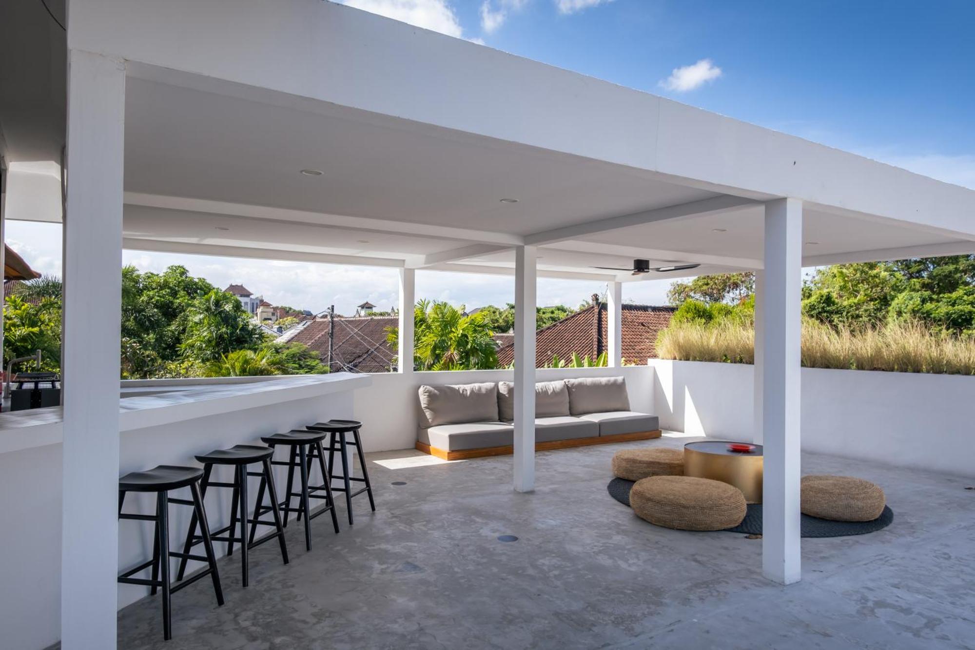 Giraffe Seminyak, 4br Short Walk To Potato Head * Seminyak (Bali)