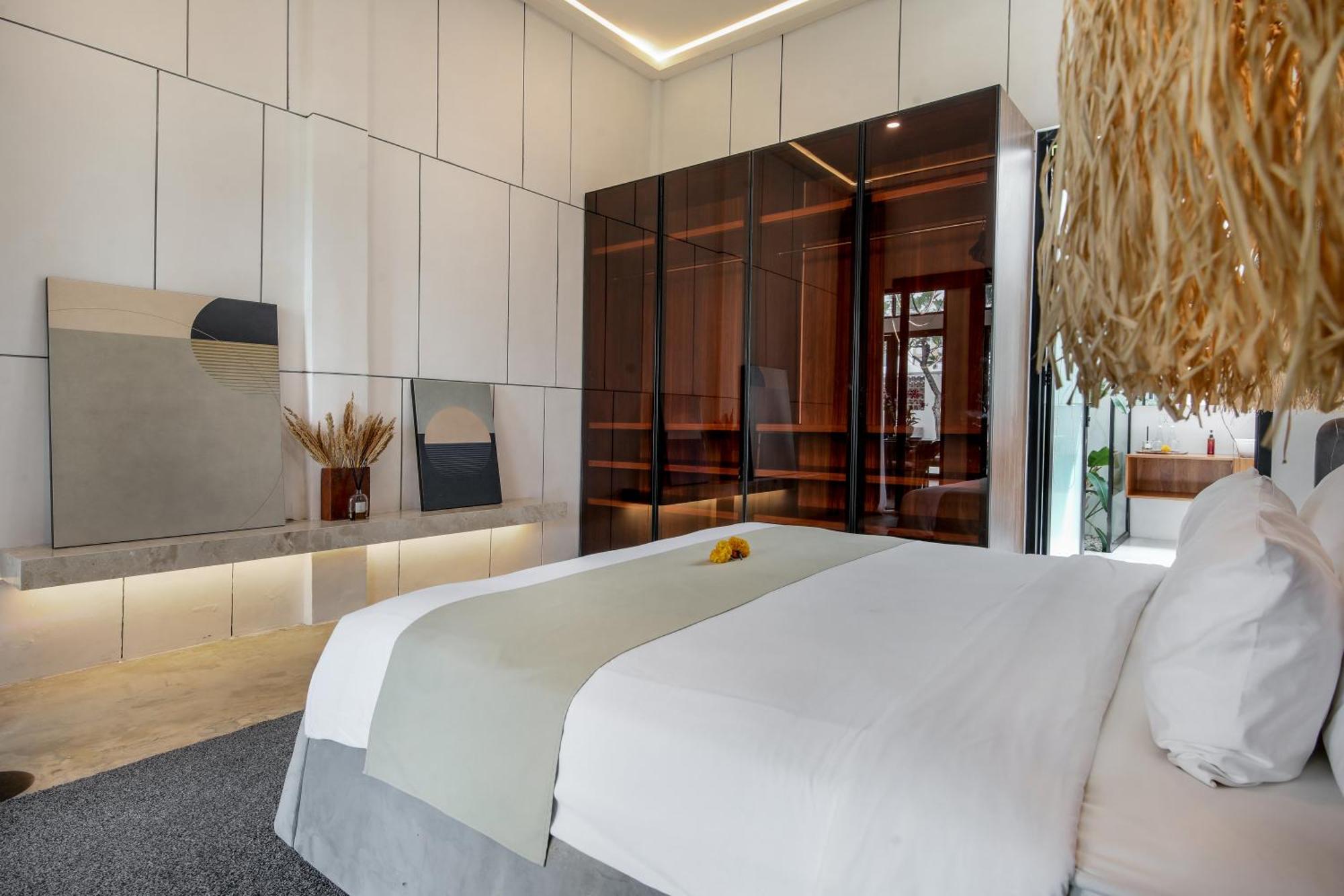 Giraffe Seminyak, 4br Short Walk To Potato Head * Seminyak (Bali)