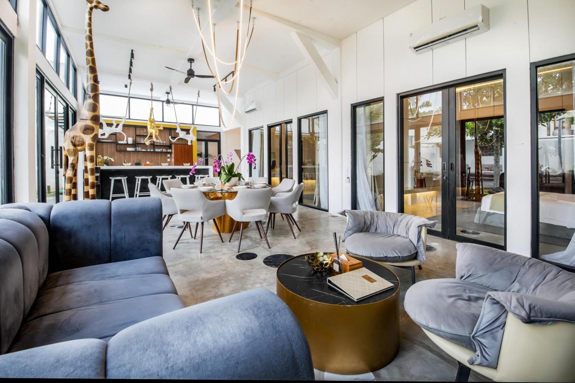 Giraffe Seminyak, 4br Short Walk To Potato Head Villa *